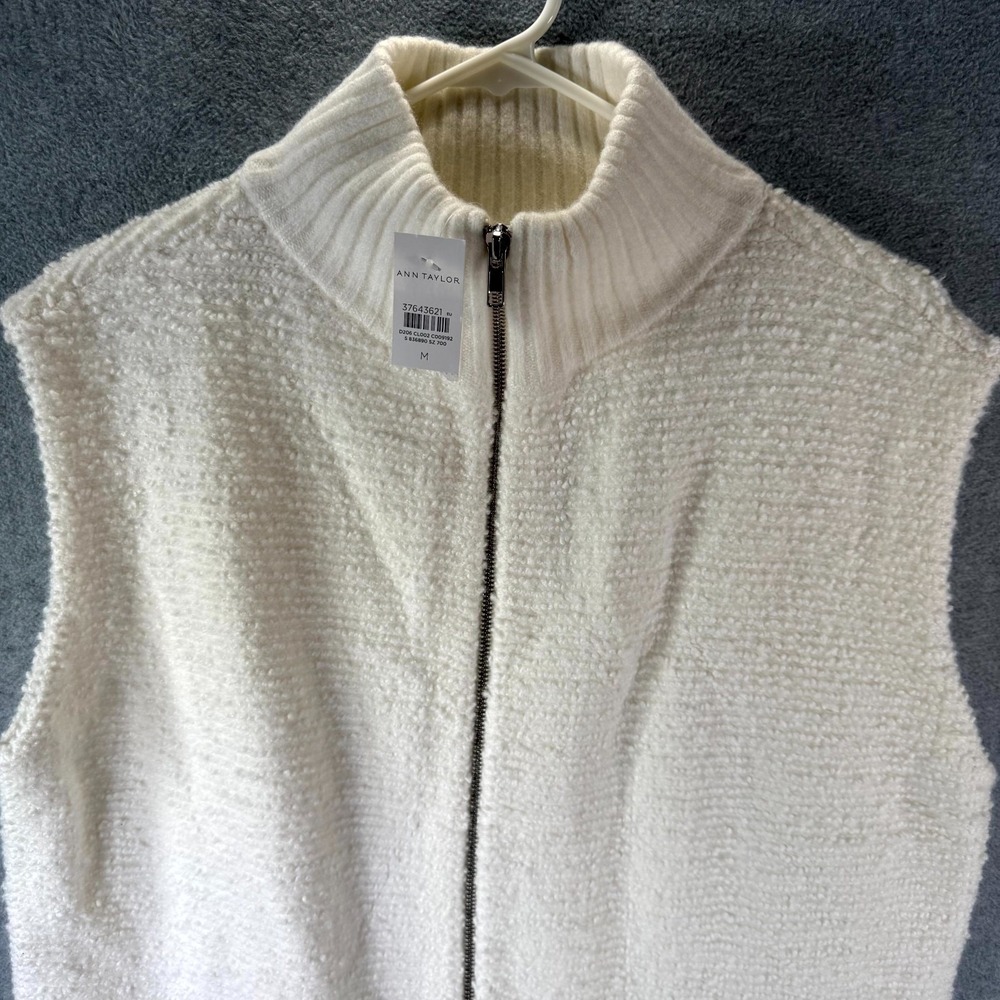 Ann Taylor Weekend Sweater Vest Women Medium White Sleeveless Full-Zip Mock Neck - Picture 2 of 10